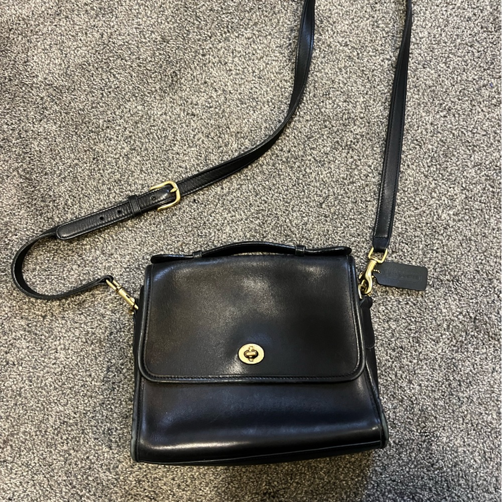 Coach Vintage Court Bag Black Leather Satchel Crossbody Handbag